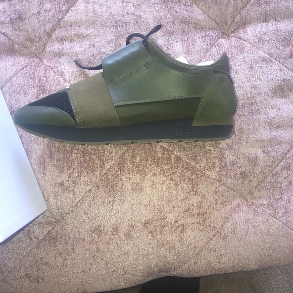 Men’s balenciaga track runners hunter green - Picture 2 of 8